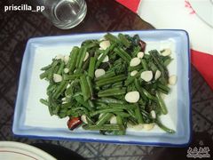 杏仁蕨菜-蟹岛开饭楼
