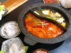 -重庆故事姊妹老火锅(财经学院店)