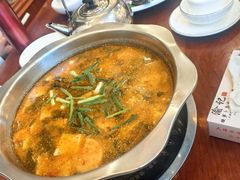 酸萝卜鱼火锅-大理.老字号渝记酸萝卜乌鱼(古城总店)