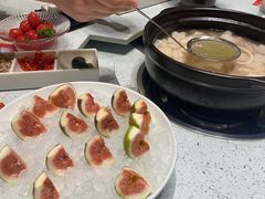 -烹然四季椰子鸡火锅(团结湖总店)