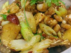 干锅牛蛙-金雨烧烤(新城南都店)