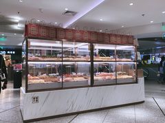 面包甜点陈列柜-奈雪的茶(新天地广场PRO店)