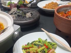 -忆江南·临江鱼馆