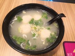 鱼丸汤-小杨生煎(黄河路店)