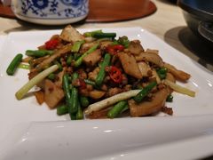 -红山红餐厅(宏源大厦店)