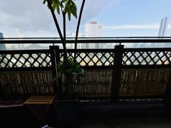 -luutosa  cafe & tea 鹿兔山