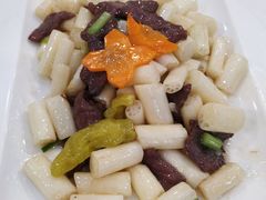 酸藕尖炒牛肉-汇景花园酒家(基立下道店)