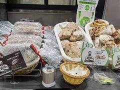 -汉柏麦香德国面包房(海信店)