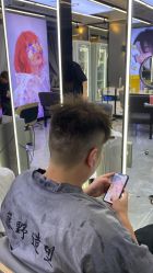 -藤野造型烫发染发