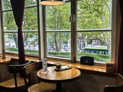 -雕刻时光咖啡馆(交大店)