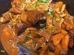 -山河屯铁锅炖·非遗东北菜(南山店)