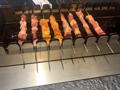 -狼遇见羊烧烤·现穿现烤(旧宫店)