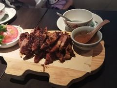 -大头虾越式风味餐厅(光明广场店)