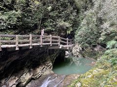 -龙水峡地缝景区