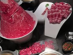 -海上明月海鲜火锅 鲜切牛肉