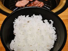 -炼火烤肉店