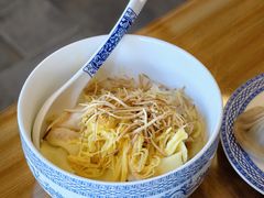 -笑来喜馄饨小笼工坊店(湖滨街店)