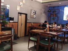 大堂-李先生牛肉面大王(济南火车站候车室店)