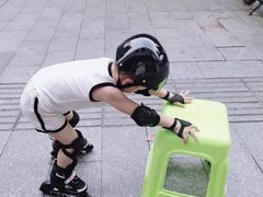 -悦动体能篮球羽毛球网球(三里河店)