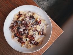 -ROAST coffee & eatery