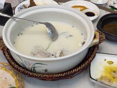 -紫藤园·天目湖大鱼头(南山竹海店)