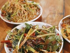 -老方桌烂蹄花川菜馆(九龙坡店)
