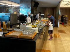 -圣丰索菲特·2 On 988 Café 自助餐厅
