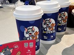 -瑞幸咖啡(金中环国际商务大厦店)