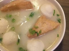 鱼蛋河粉-翠华餐厅