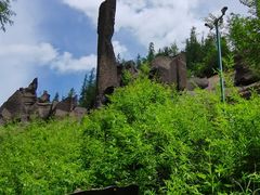 -峡谷浮石林景区