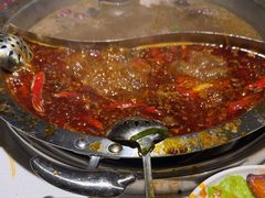 -茅草房·河畔园林火锅