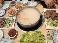 -英子补身汤(海兰路店)