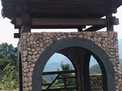 -安吉龙王山峡谷漂流
