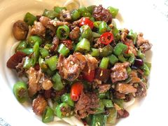 辣爆小公鸡拌面-文三里屯面馆(三里屯店)