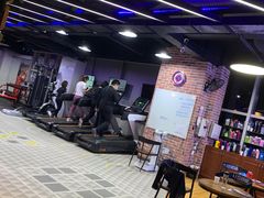 -UP健身私教馆(海岸城店)