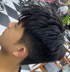 -贝勒爷专业男发
