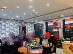 -老刘生态大鱼坊铁锅炖鱼(赛马场店)