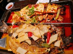 北碚豆腐味烤鱼-江边城外烤全鱼(方庄时代购物中心店)