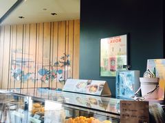 面包甜点陈列柜-星巴克(金华义乌国际大厦店)
