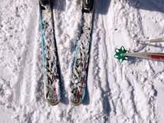 -十三陵雪世界滑雪场