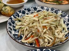 白水芹炒豆腐丝-小实惠嘉(威海路店)