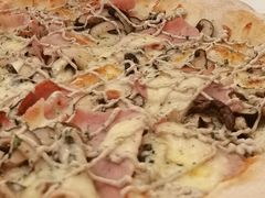 -城市大道红炉披萨烘焙坊