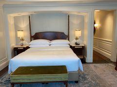 -广州富力丽思卡尔顿酒店