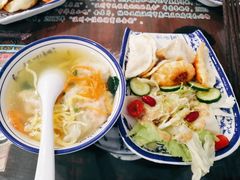 -长人馄饨铺(解放街店)