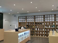 -华为授权体验店(万航渡路)