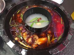-重庆烧鸡公火锅(簋街店)