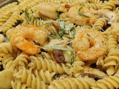 -HIGH FIVE哈福手工汉堡(桂林路店)