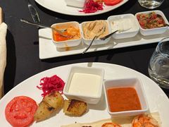 -Efes Turkish & Mediterranean Cuisine 艾菲斯餐厅(陆家嘴店)