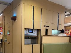 -海底捞火锅(高新万达店)