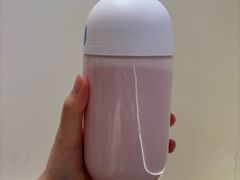 草莓牛奶-兰熊鲜奶(西直门凯德mall店)